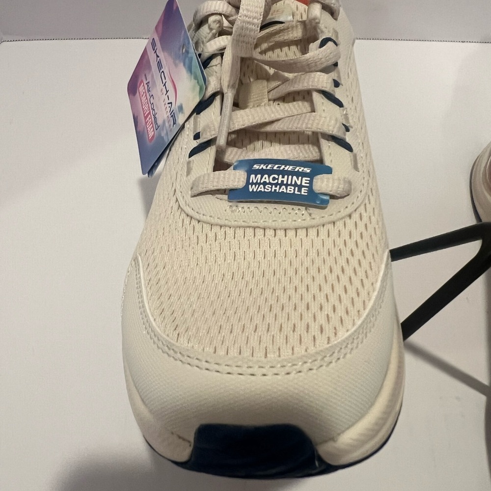 Skechers Women's Beige & Coral Skech-Air Walking Sneakers ‘Machine Washable’ NWT - Picture 5 of 16